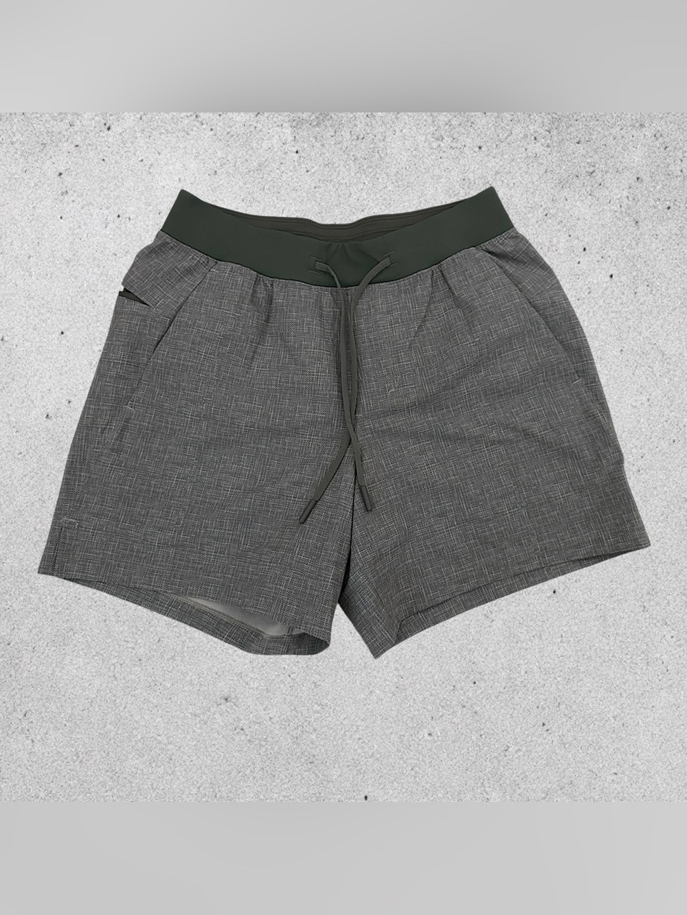 Lululemon Zeroed In Shorts